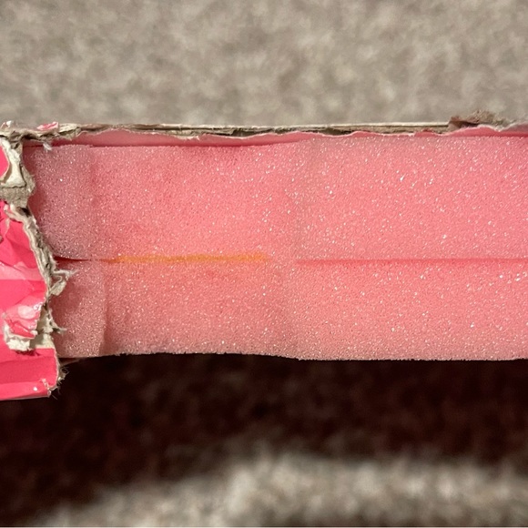 Jeffrey Star x Shane Dawson Limited Edition Hand Mirror Pink Pig Mirror - Picture 4 of 5